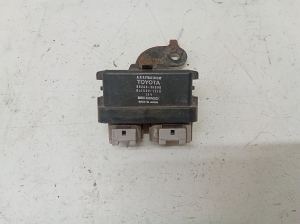 TOYOTA Land Cruiser 90 (1996–2002) Relais 8966160780