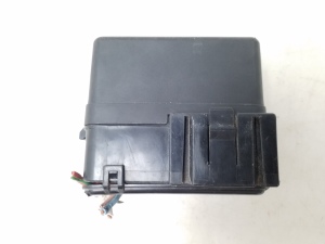 NISSAN Navara (2005–2015) Fuse boxes - 2