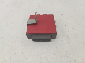 TOYOTA Land Cruiser 90 (1996–2002) Antenna amplifier 8591460110 - 2