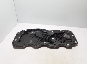   Autre pièce de porte avant de voiture 