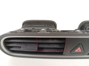 Hyundai Kona (2017–2023) Dashboard air vent grilles 97410J9000 - 6