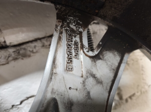 AUDI A4 B9 (2015–2026) Velgede komplekt 8W0601025K - 11