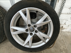 AUDI A4 B9 (2015–2026) Velgede komplekt 8W0601025K - 6