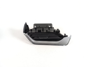 Skoda Enyaq iV I (2020–2026) Dashboard air vent grilles 5LA819701A - 3