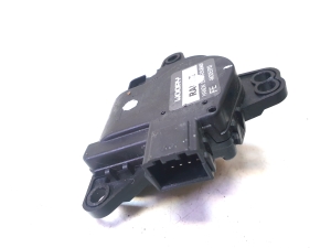 Hyundai Tucson (2015–2026) Salongi soojenduse klapi mootor EA1F0ERJBA01 - 2