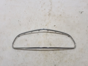 Chromleiste für den Kühlergrill - A2128852574