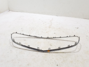 Mercedes Benz E-Class W212 (2009–2015) Priekšējās restes hroma apdare A2128852574 - 4