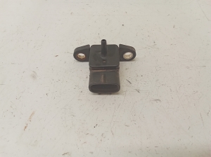 TOYOTA Land Cruiser 90 (1996–2002) Ansaugluftdrucksensor 8942120210 - 2