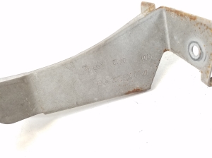 Mercedes Benz E-Class W207 (2009–2017) Halter Unterfahrschutz vorne A2075240140 - 3