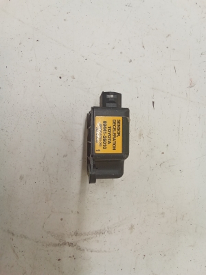 TOYOTA Land Cruiser 90 (1996–2002) Airbagsensor 8944126010 - 2