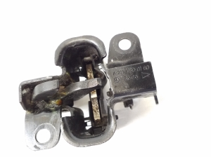 Mercedes Benz R-Class 251 (2006–2017) Hood latch A2198800160 - 3