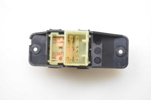Kia Stonic I (2017–2026) Schalter el. Fensterheber hinten 93580H8000 - 4
