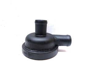 AUDI A4 B6 (2000–2005) Breather 06A129101A - 4