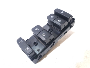 Hyundai Tucson (2015–2026) Front door glass switch 93571N79004X - 3