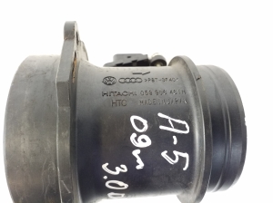 AUDI A5 (2007–2016) Õhuvoolu andur 059906461N - 4