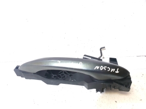 Hyundai Tucson (2015–2026) Rear side door exterior handle - 2