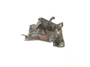   Der mittlere Teil des vorderen Rahmens  - 625504CB0A 