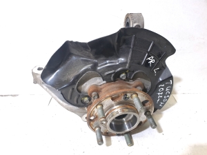 Front wheel hub - 51705N7100