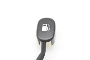 Kia Stonic I (2017–2026) Fuel filler door release switch - 5