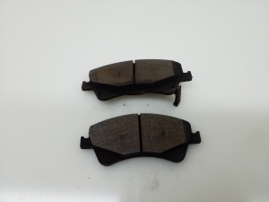 TOYOTA Avensis T27 (2008–2019) Piduriklotsid ees 0446502280 - 3
