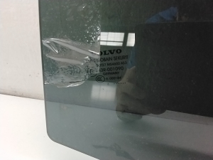 VOLVO XC60 (2008–2017) Aizmugurējo sānu durvju stikls 30745621 - 3