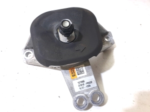 Hyundai Tucson (2015–2026) Engine mount 21815N9110 - 3