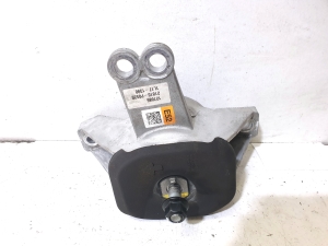 Hyundai Tucson (2015–2026) Engine mount 21815N9110 - 4