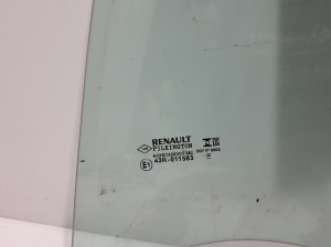 RENAULT Megane E-Tech CMF-EV (2022–2026) Rear side door glass 823019665R - 2