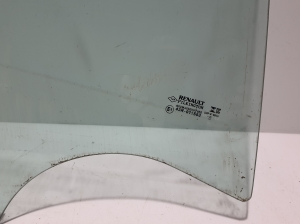 RENAULT Megane E-Tech CMF-EV (2022–2026) Rear side door glass 823006048R - 2