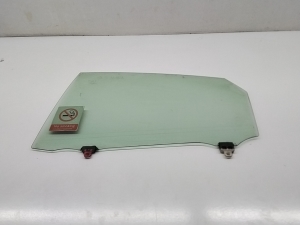 TOYOTA Prius W30/35 (2009–2015) Aizmugurējo sānu durvju stikls 6810447051 - 5