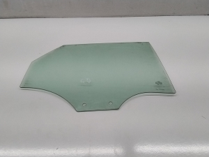 AUDI Q3 8U (2011–2018) Türscheibe hinten 8U0845206 - 3