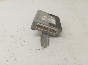 TOYOTA Land Cruiser 120 (2002–2009) ABS-ploki relee 8954060060 - 2