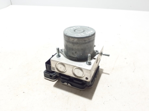 RENAULT Megane E-Tech CMF-EV (2022–2026) ABS unit 476605687R - 2
