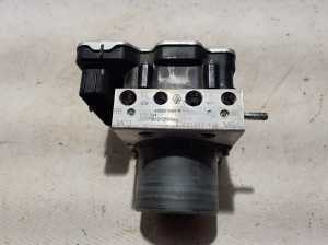 RENAULT Megane E-Tech CMF-EV (2022–2026) ABS unit 476605687R - 4