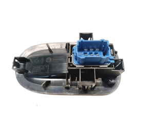 RENAULT Master III (2010–2017) Front door glass switch 8200548968 - 2