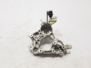 Halter für Klimakompressor - 119105MZ0A