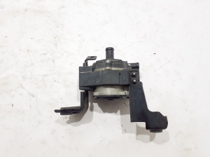RENAULT Megane E-Tech CMF-EV (2022–2026) Auxiliary water pump 215815MP1A - 2