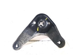 Hyundai Tucson (2015–2026) Halter Hilfsrahmen vorne - 4
