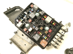 Opel Astra K (2015–2021) Kaitsmeplokid 39040853 - 4