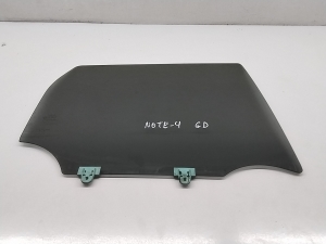 NISSAN Note E12 (2012–2026) Aizmugurējo sānu durvju stikls 823003VV0B - 4