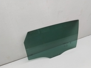 Seat Leon (2012–2026) Rear side door glass 5F9845026 - 2