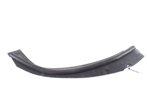  Galinių šoninių durų kita detalė 