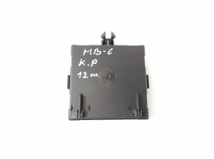 Mercedes Benz C-Class 204 (2007–2014) Front door control unit A2129004014 - 2
