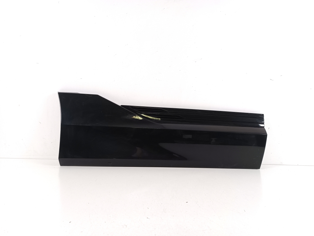 AUDI e-tron SUV (2018–2026) Rear side door molding 4KE853060A AUDI e-tron SUV (2018–2026) Rear side door molding 4KE853060A