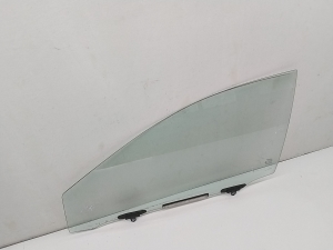 TOYOTA Auris E18 (2012–2018) Aizmugurējo sānu durvju stikls 6810402340 - 2