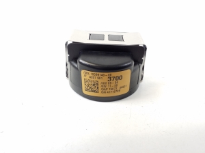 Mercedes Benz C-Class 204 (2007–2014) Regensensor A2079013700 - 3