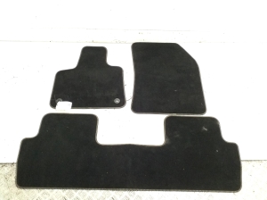 Floor mats - 9828148180