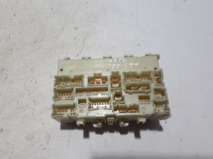 RENAULT Megane E-Tech CMF-EV (2022–2026) Kaitsmekarp salongis 243802061R - 3