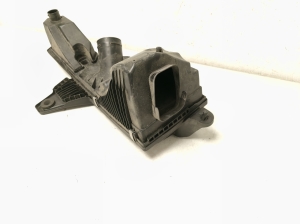BMW 1 SERIES F20 (2010–2026) Luftfiltergehäuse 8578649 - 3