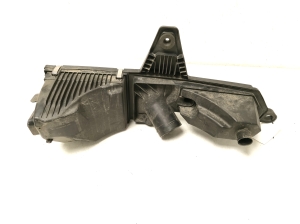 BMW 1 SERIES F20 (2010–2026) Luftfiltergehäuse 8578649 - 4